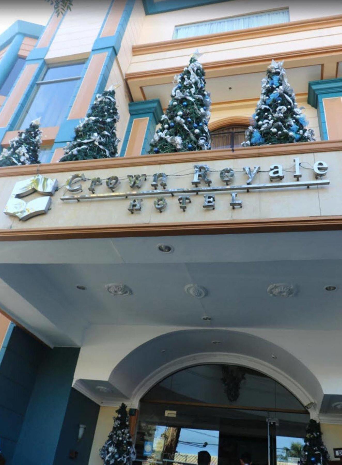 Crown Royale Hotel Balanga Exterior foto